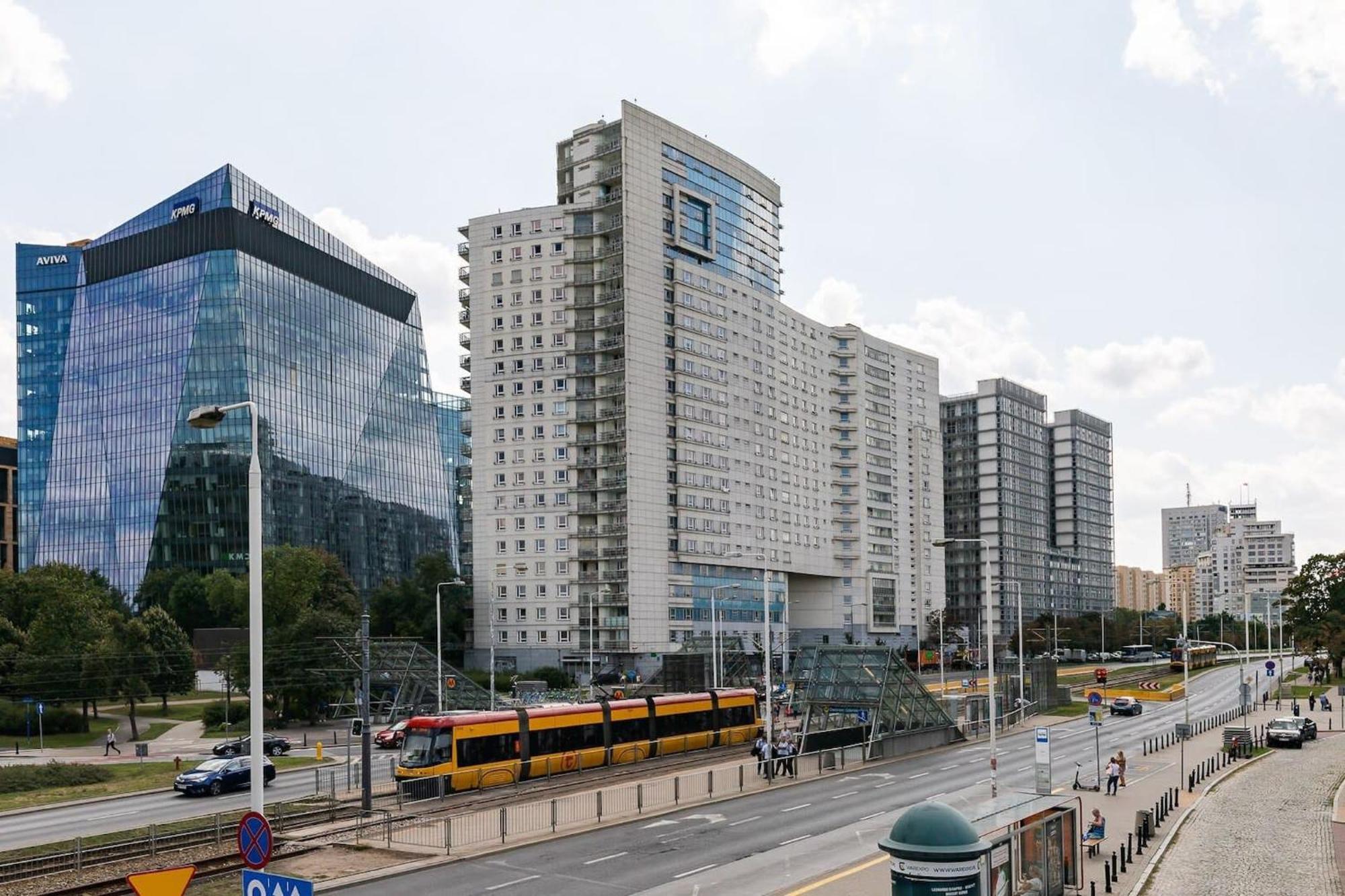 Rent Like - Slominskiego 5 Warszawa